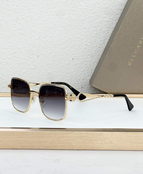 Picture of Bvlgari Sunglasses _SKUfw77096068fw